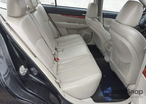 2011 Subaru Legacy 2.5I Limited из США, поврежденный, VIN 4S3BMBK63B3250800